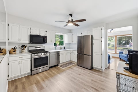 Tiny photo for 202 Bonnie Brae Avenue, Itasca, IL 60143 (MLS # 12743928)