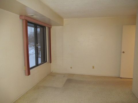 Tiny photo for Crystal Lake, IL 60014 (MLS # 12572975)