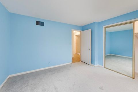 Tiny photo for 2300 W Talcott Road #1D, Park Ridge, IL 60068 (MLS # 12596049)
