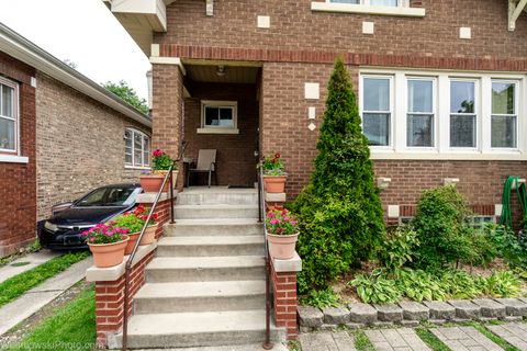 Tiny photo for 2017 S 11th Avenue, Maywood, IL 60153 (MLS # 12692142)