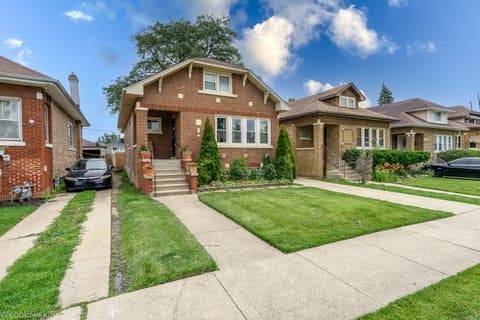 Tiny photo for 2017 S 11th Avenue, Maywood, IL 60153 (MLS # 12692142)
