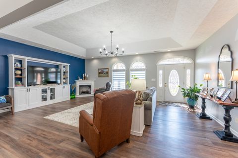 Tiny photo for 1305 Arbicola Street, Marion, IL 62959 (MLS # 12602775)