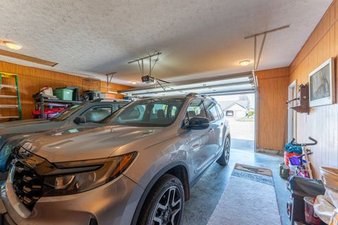 Tiny photo for 1305 Arbicola Street, Marion, IL 62959 (MLS # 12602775)