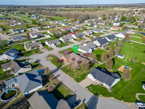 Tiny photo for 1305 Arbicola Street, Marion, IL 62959 (MLS # 12602775)