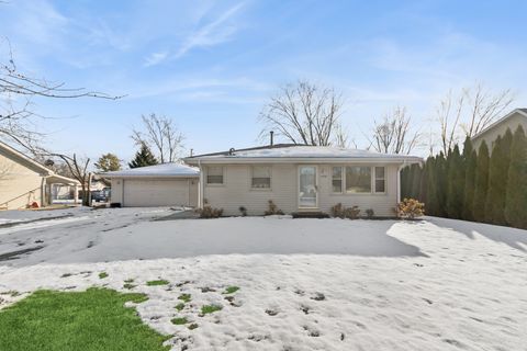 Photo of 2420 Pecan Street, Joliet, IL 60435 (MLS # 12532832)