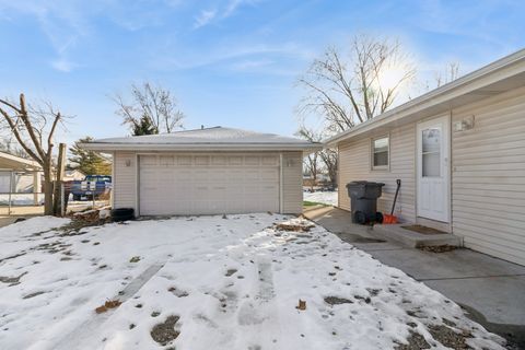 Tiny photo for 2420 Pecan Street, Joliet, IL 60435 (MLS # 12532832)