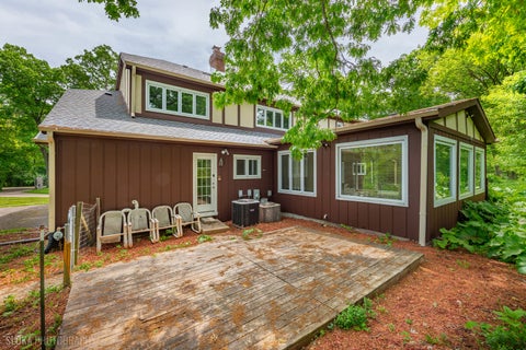 Tiny photo for 4 Auburn Lane, Barrington, IL 60010 (MLS # 12664365)