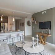 847 CHICAGO Avenue 503