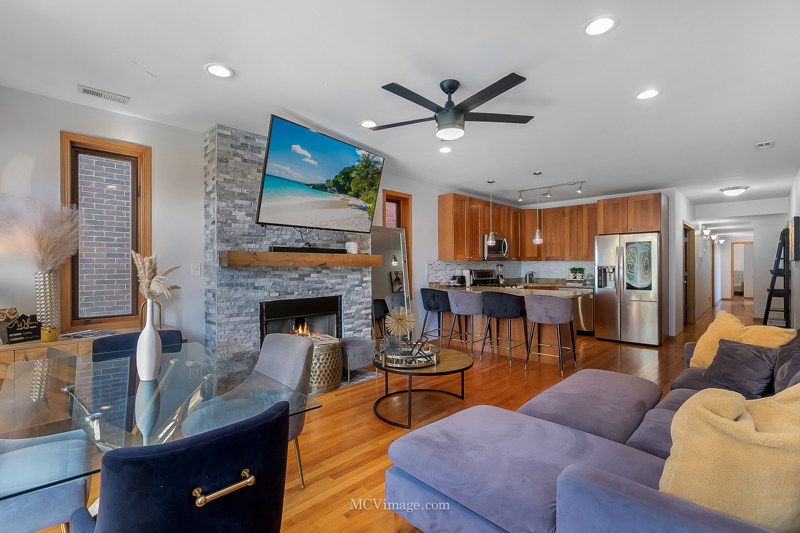 3751 S Michigan Avenue 2