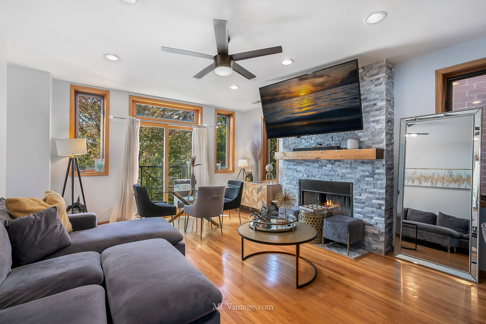 3751 S Michigan Avenue 2