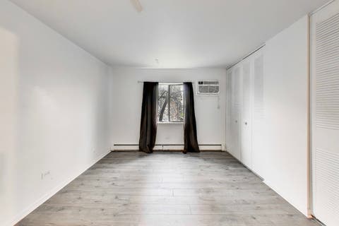 Tiny photo for 2A E DUNDEE QUARTER Drive #208, Palatine, IL 60074 (MLS # 12693971)