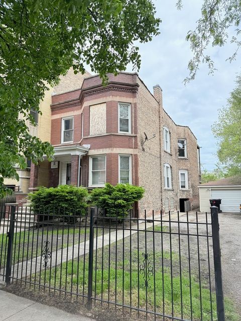 7621 S Normal Avenue Chicago IL 60620