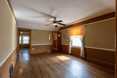 Tiny photo for 6840 29th Place, Berwyn, IL 60402 (MLS # 12493786)
