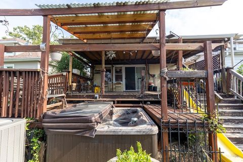 Tiny photo for 6840 29th Place, Berwyn, IL 60402 (MLS # 12493786)
