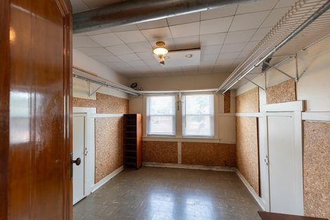 Tiny photo for 6840 29th Place, Berwyn, IL 60402 (MLS # 12493786)