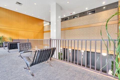 Tiny photo for 4343 N Clarendon Avenue #707, Chicago, IL 60613 (MLS # 12500534)