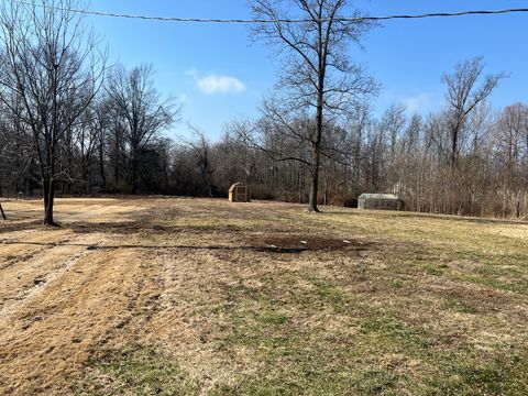 Tiny photo for 117 Prairie Road, Carterville, IL 62918 (MLS # 12565570)