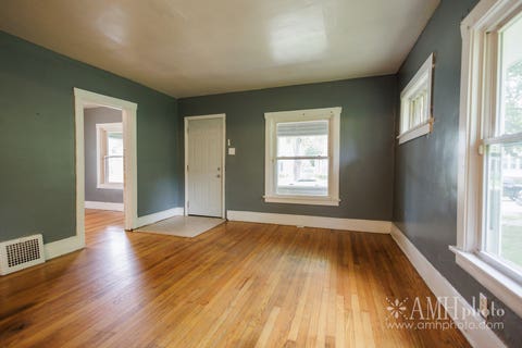 Tiny photo for 459 S Lincoln Avenue, Kankakee, IL 60901 (MLS # 12663966)