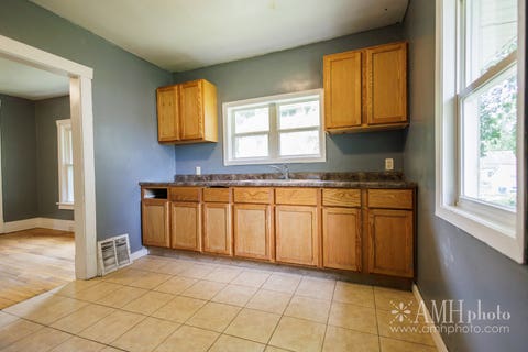 Tiny photo for 459 S Lincoln Avenue, Kankakee, IL 60901 (MLS # 12663966)