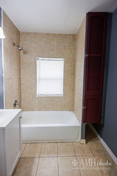 Tiny photo for 459 S Lincoln Avenue, Kankakee, IL 60901 (MLS # 12663966)