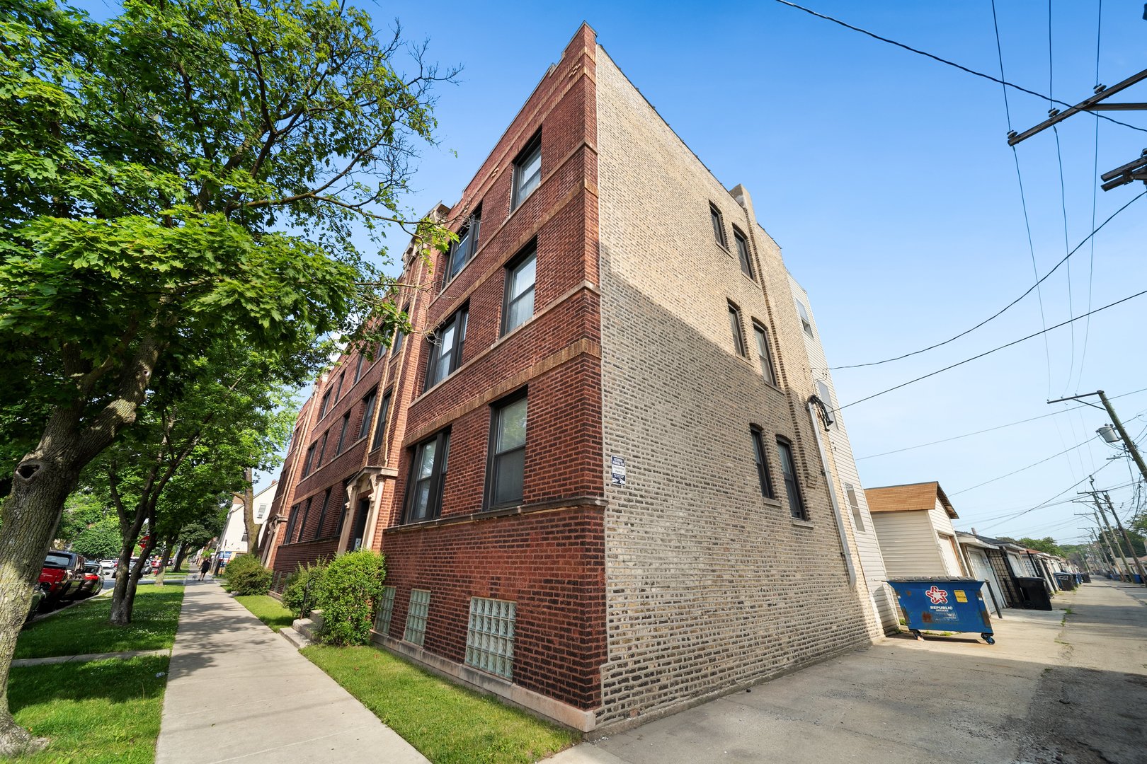 4054 W PALMER Street 2