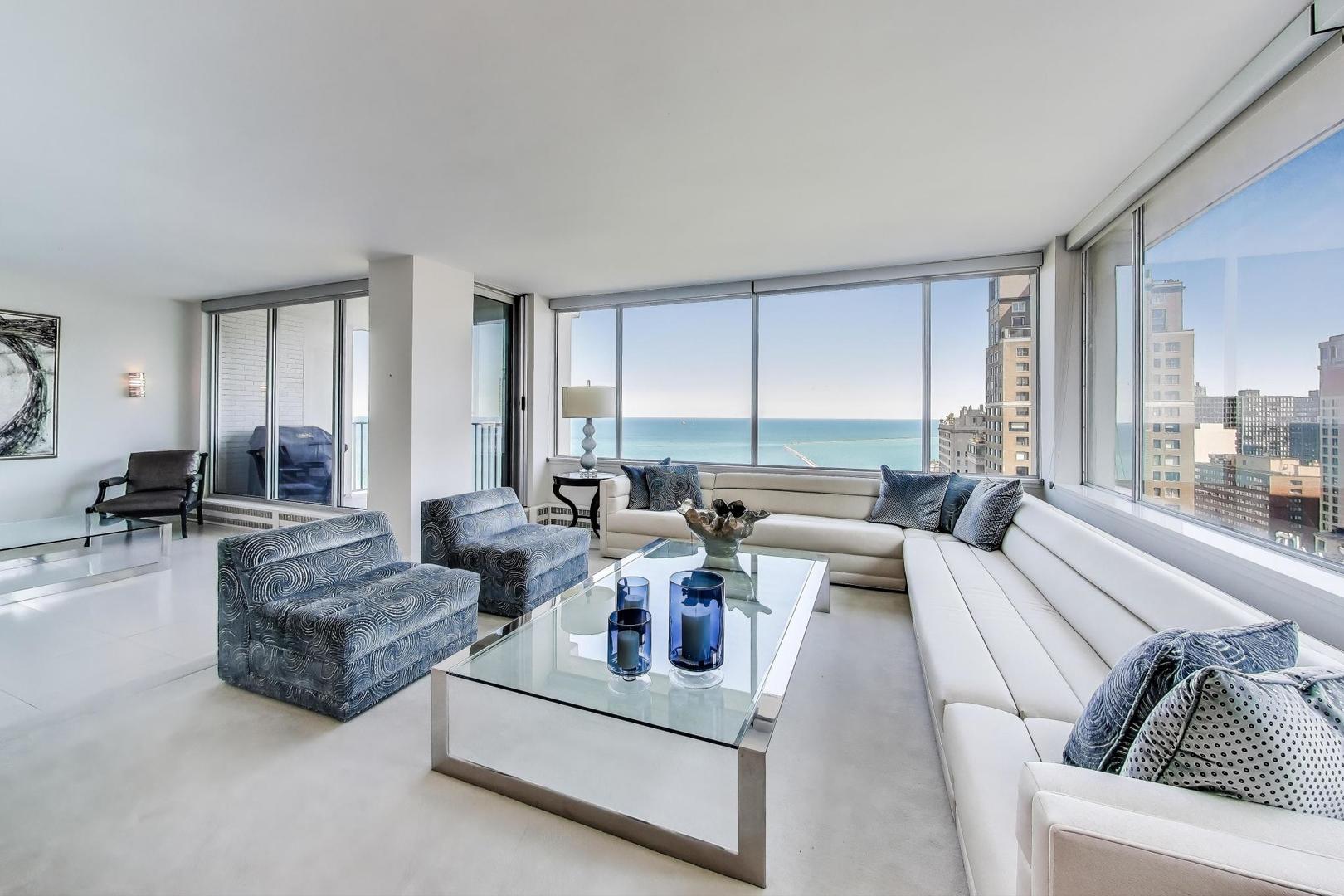 1000 N Lake Shore Plaza 24B