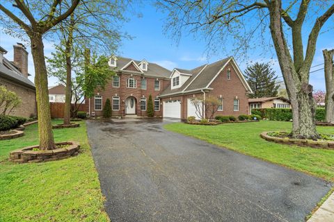 416 W Natoma Avenue Addison IL 60101