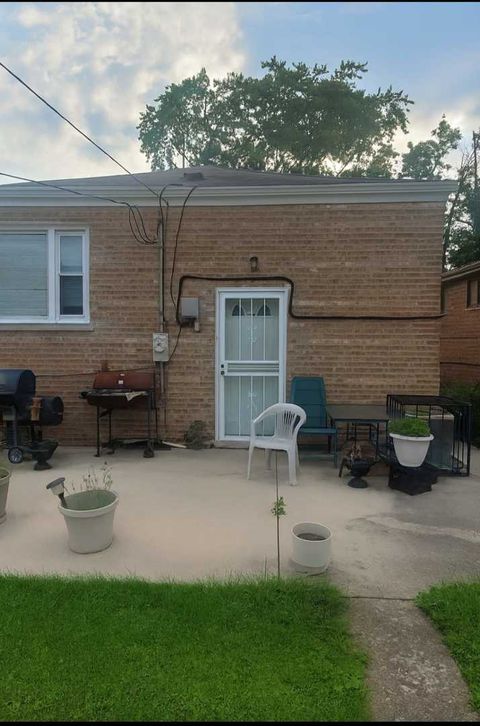 Tiny photo for 9117 S WALLACE Street, Chicago, IL 60620 (MLS # 12531078)