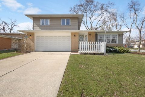 Tiny photo for 306 N Pleasant Drive, Glenwood, IL 60425 (MLS # 12593292)