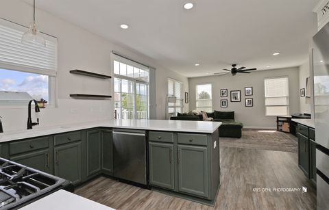 Tiny photo for 862 Heartland Park Lane, Antioch, IL 60002 (MLS # 12636070)