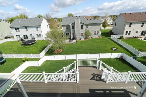 Tiny photo for 862 Heartland Park Lane, Antioch, IL 60002 (MLS # 12636070)