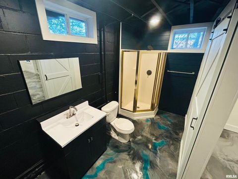 Tiny photo for 2401 PROSPECT Avenue, Clinton, IA 52732 (MLS # QC4269514)