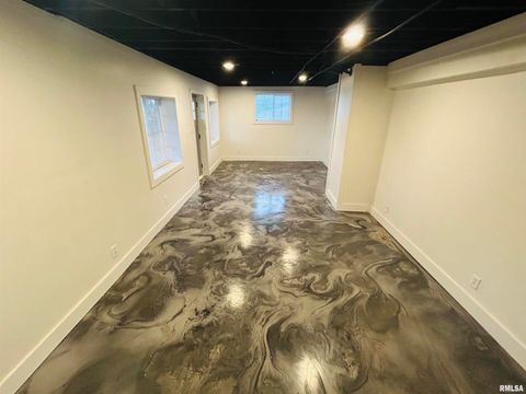 Tiny photo for 2401 PROSPECT Avenue, Clinton, IA 52732 (MLS # QC4269514)