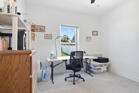 Tiny photo for 16 Stonehouse Court, Bloomington, IL 61705 (MLS # 12713584)