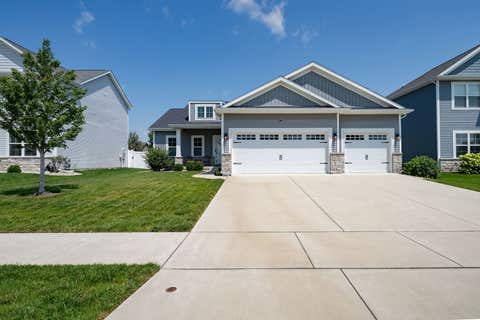 Tiny photo for 16 Stonehouse Court, Bloomington, IL 61705 (MLS # 12713584)