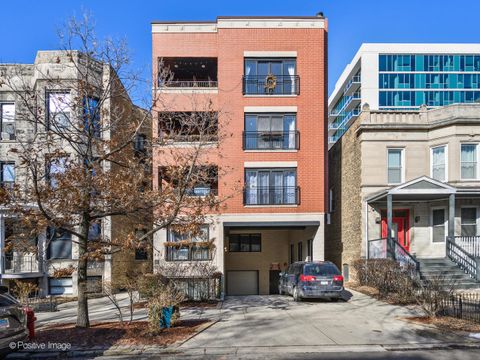 Photo of 830 W Bradley Place #3S, Chicago, IL 60613 (MLS # 12571871)
