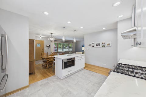 Tiny photo for 203 S Edward Street, Mount Prospect, IL 60056 (MLS # 12705386)