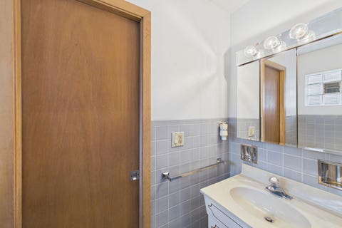 Tiny photo for 203 S Edward Street, Mount Prospect, IL 60056 (MLS # 12705386)