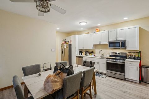 Tiny photo for 5014 S Prairie Avenue #1, Chicago, IL 60615 (MLS # 12540481)