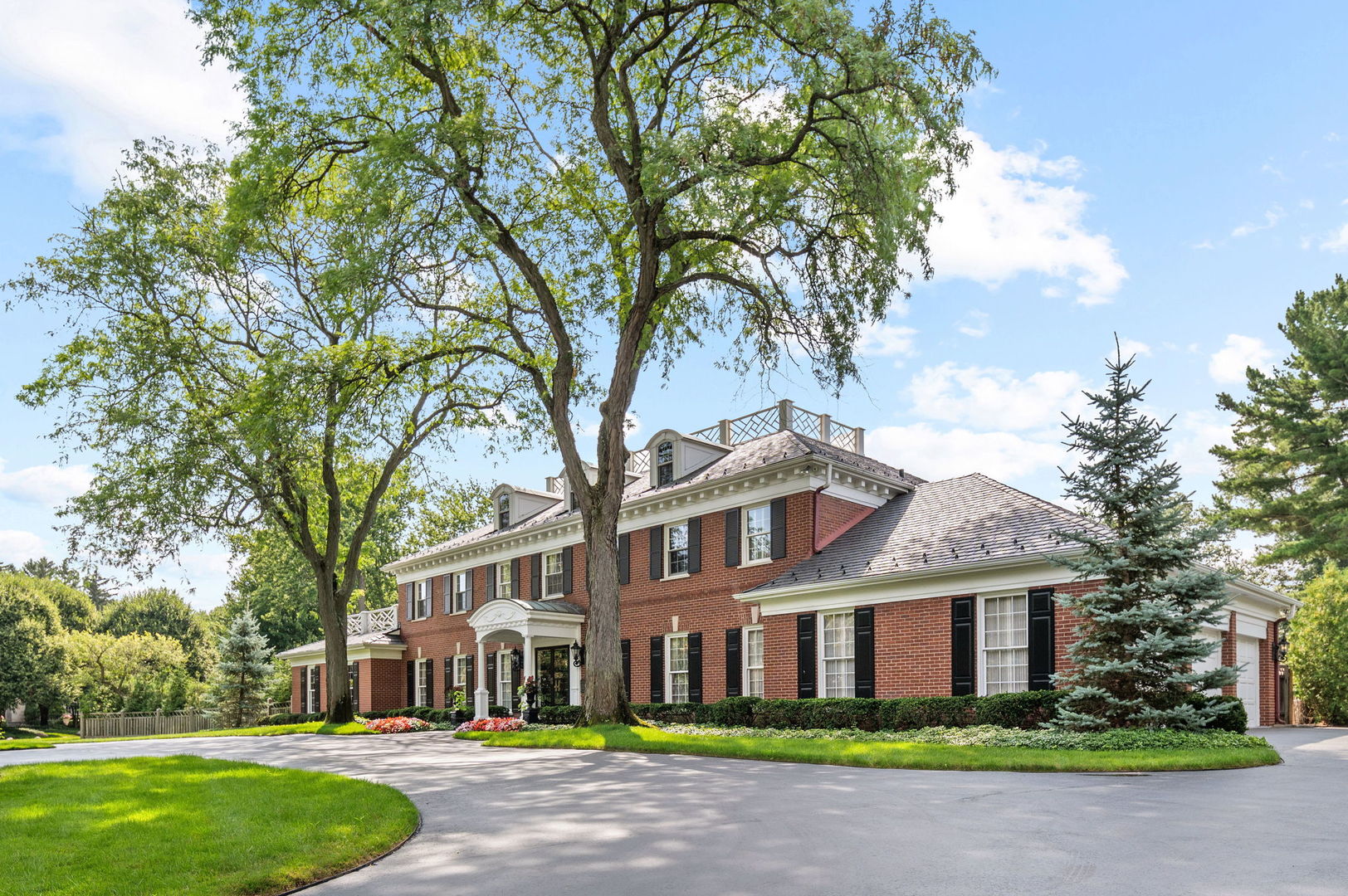 320 Woodley Road