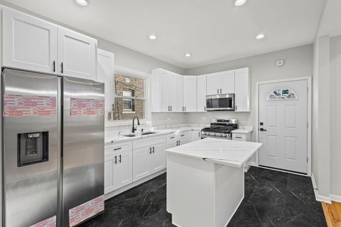 Tiny photo for 7809 S Peoria Street, Chicago, IL 60620 (MLS # 12535088)