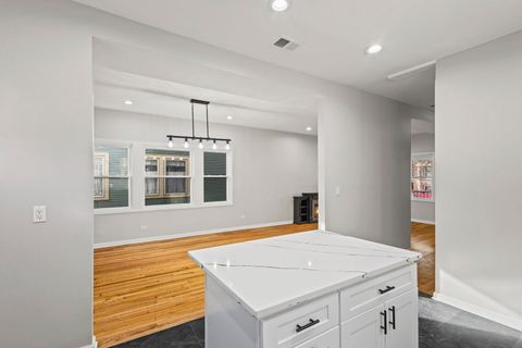 Tiny photo for 7809 S Peoria Street, Chicago, IL 60620 (MLS # 12535088)