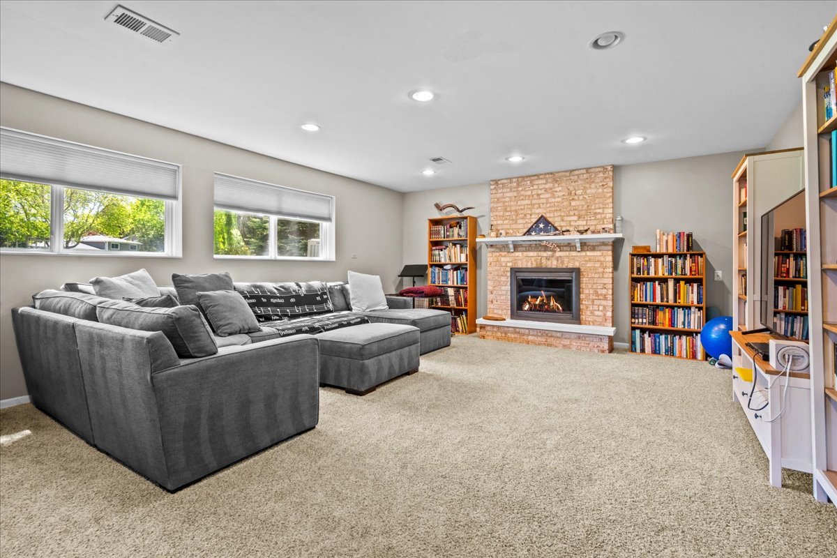 1145 Weeping Willow Lane