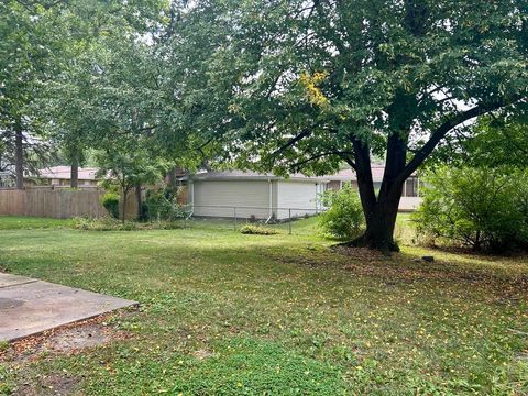 Tiny photo for 529 E 166th Place, South Holland, IL 60473 (MLS # 12552811)