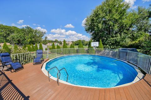 Tiny photo for 1473 Creekside Drive, Wheaton, IL 60189 (MLS # 12463730)