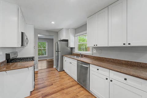 Tiny photo for 1704 S Highland Avenue, Arlington Heights, IL 60005 (MLS # 12689341)