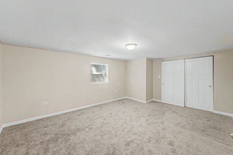 Tiny photo for 1704 S Highland Avenue, Arlington Heights, IL 60005 (MLS # 12689341)