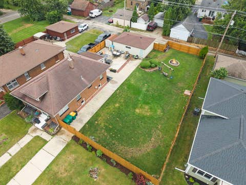 Tiny photo for 1330 Plainfield Road, Joliet, IL 60435 (MLS # 12712675)