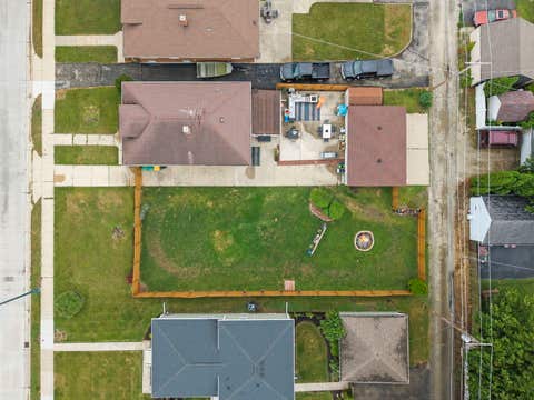 Tiny photo for 1330 Plainfield Road, Joliet, IL 60435 (MLS # 12712675)