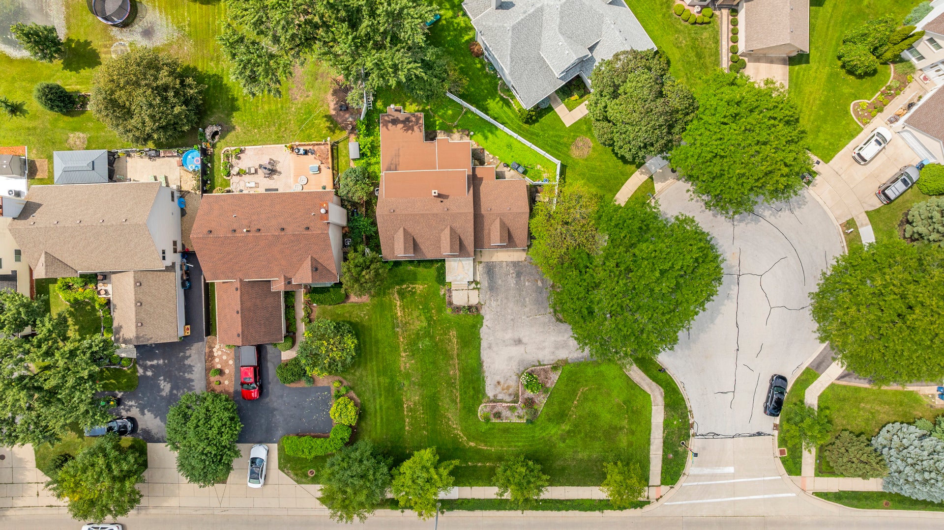 1801 W Carriage Court